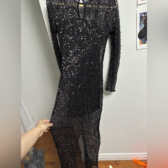 Black sequin dress with slip dress underneath H&M size 4 - Picture 2 of 2